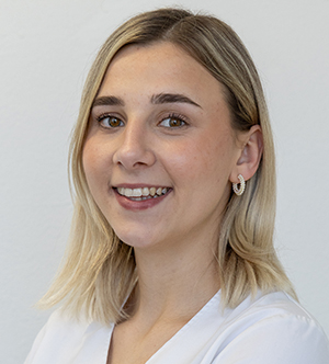  Larisa Nuhanovic
